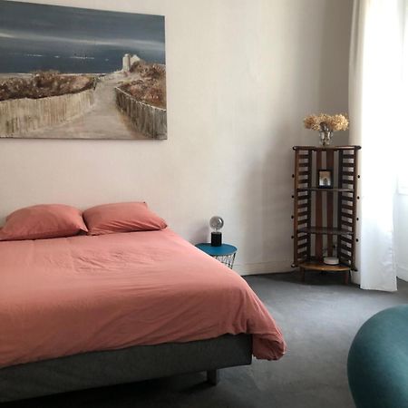 Studio De 30 M2 Dans Le Triangle D'Or De Bordeaux Exterior foto